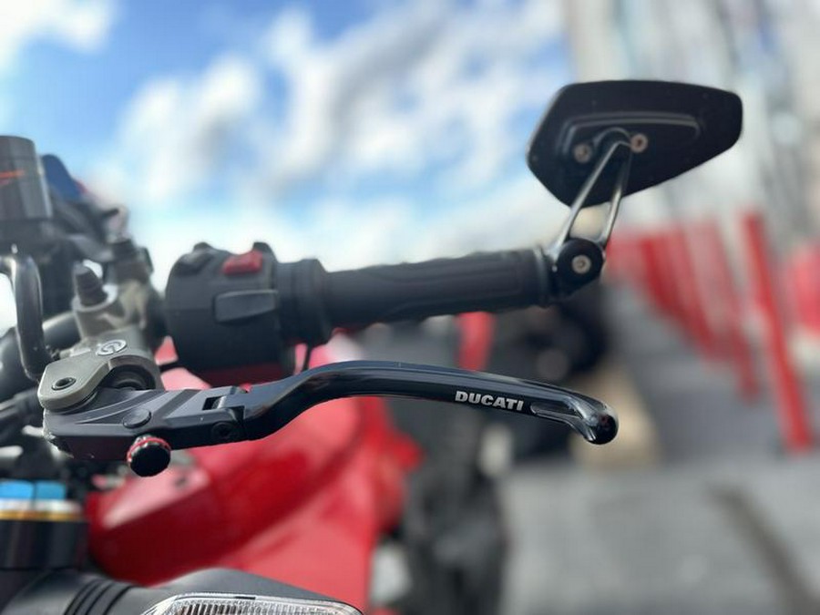 2021 Ducati Streetfighter V4 S Ducati Red