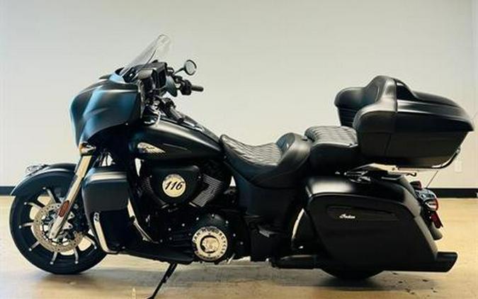 2020 Indian Motorcycle Roadmaster® Dark Horse®