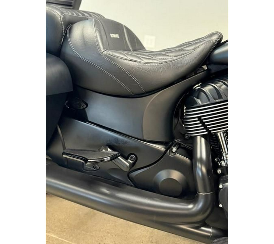 2020 Indian Motorcycle Roadmaster® Dark Horse®