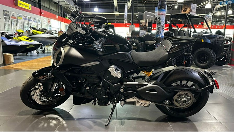 2025 Ducati Diavel V4