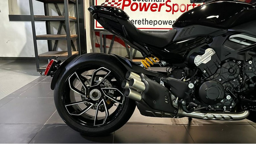 2025 Ducati Diavel V4