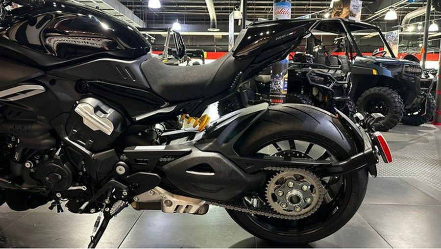 2025 Ducati Diavel V4