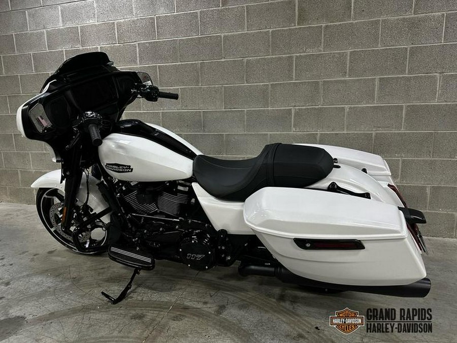 2025 Harley-Davidson® FLHX - Street Glide®