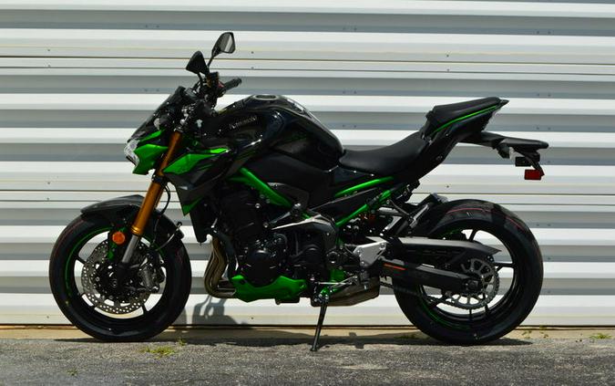 2024 Kawasaki Z900 SE ABS