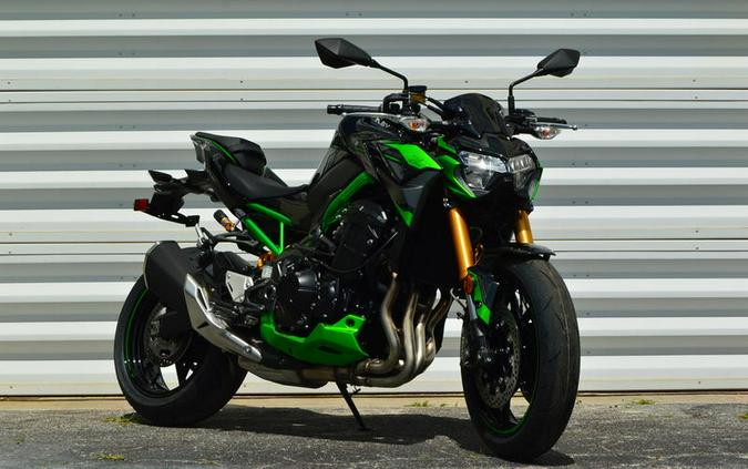 2024 Kawasaki Z900 SE ABS