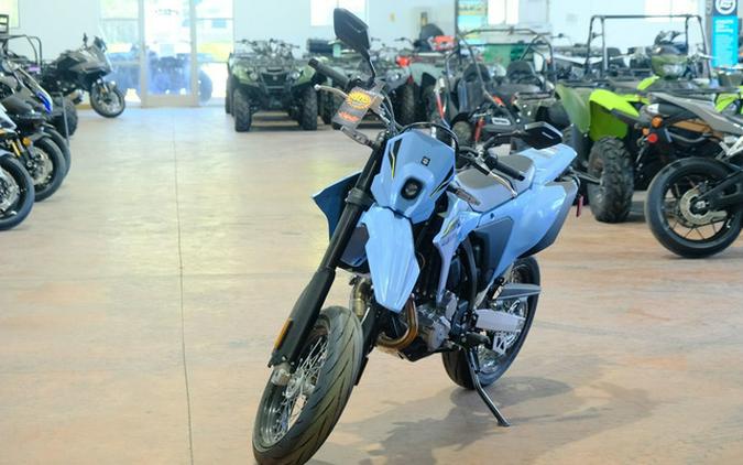 2025 Suzuki DR-Z4SM