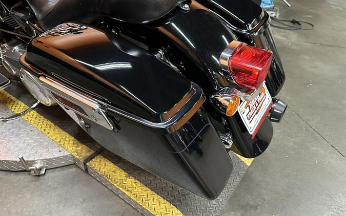 2014 Harley-Davidson FLD - Dyna Switchback