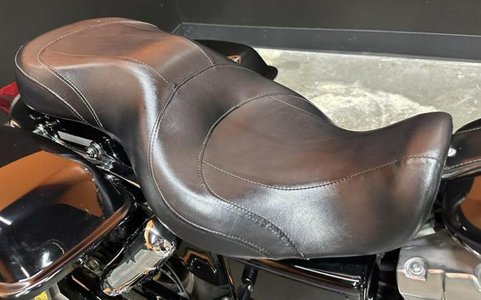 2014 Harley-Davidson FLD - Dyna Switchback