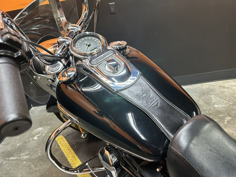 2014 Harley-Davidson FLD - Dyna Switchback