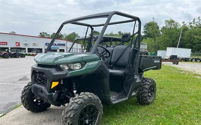 2023 Can-Am Defender DPS HD10