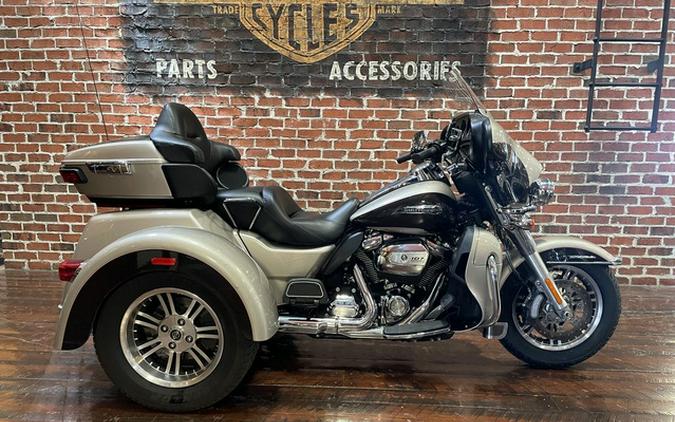 2018 Harley-Davidson Trike FLHTCUTG - Tri Glide Ultra