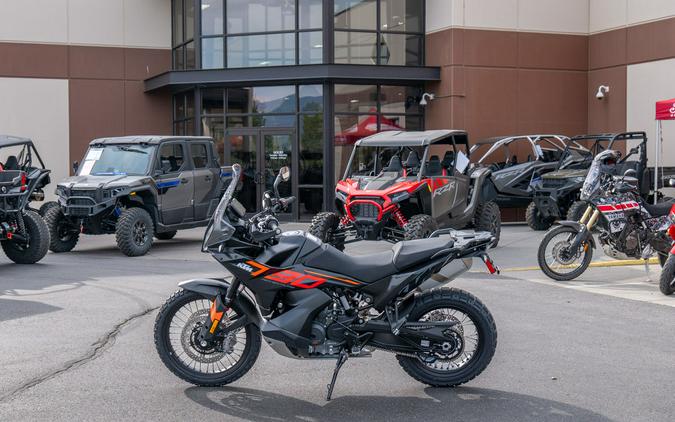 2024 KTM Adventure 790