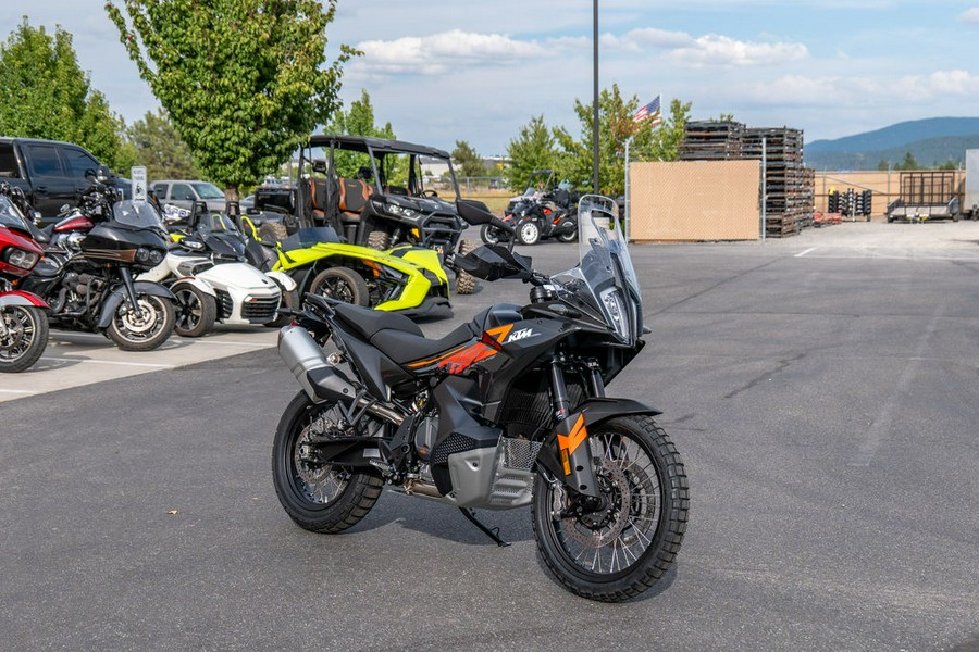 2024 KTM Adventure 790