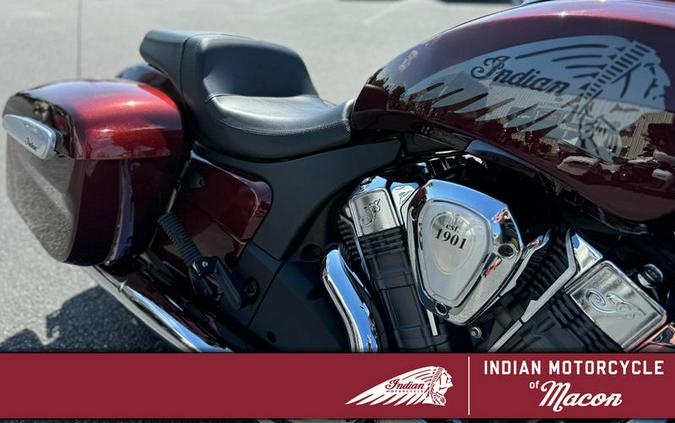 2023 Indian Motorcycle® Challenger® Limited Maroon Metallic