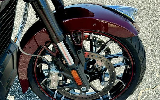 2023 Indian Motorcycle® Challenger® Limited Maroon Metallic