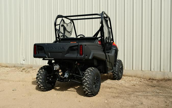 2026 HONDA PIONEER 700 DELUXE