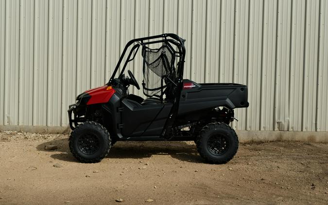 2026 HONDA PIONEER 700 DELUXE