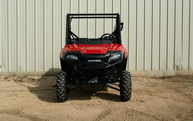 2026 HONDA PIONEER 700 DELUXE