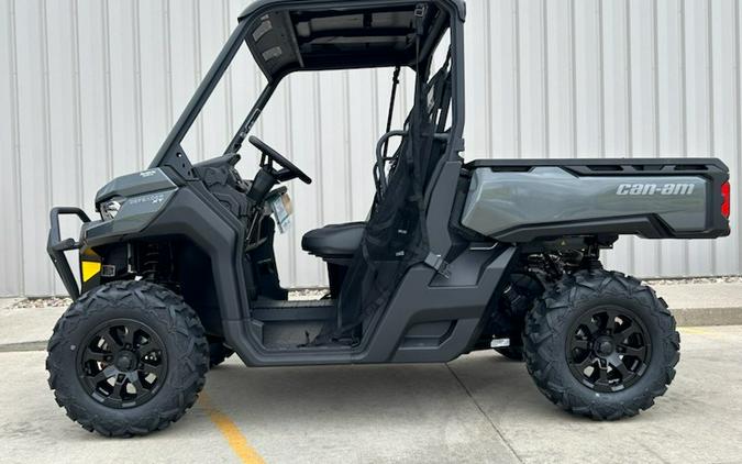 2024 Can-Am Defender XT HD9