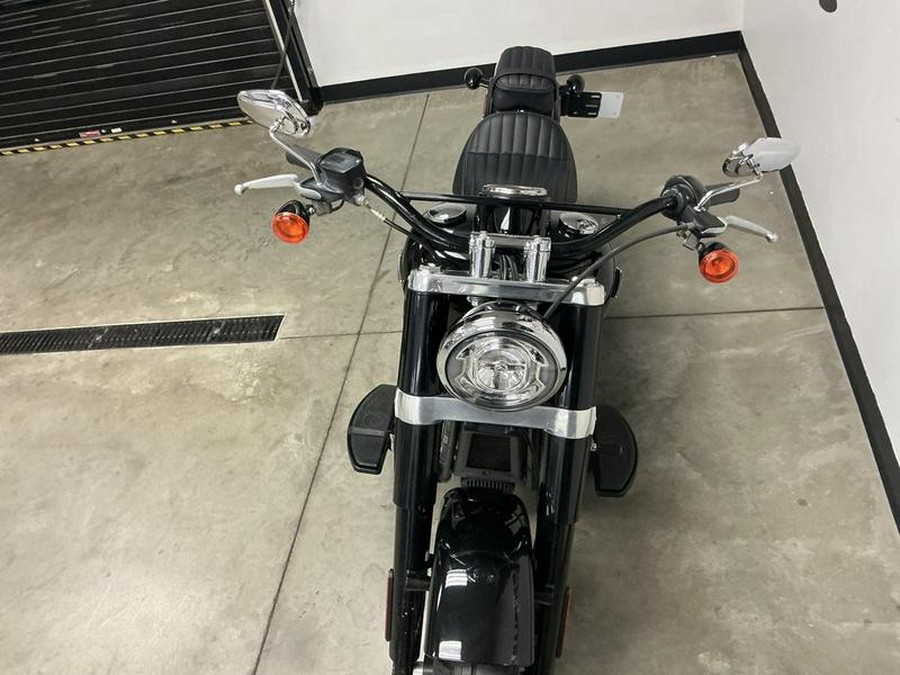 2018 Harley-Davidson® FLSL - Softail® Softail Slim®