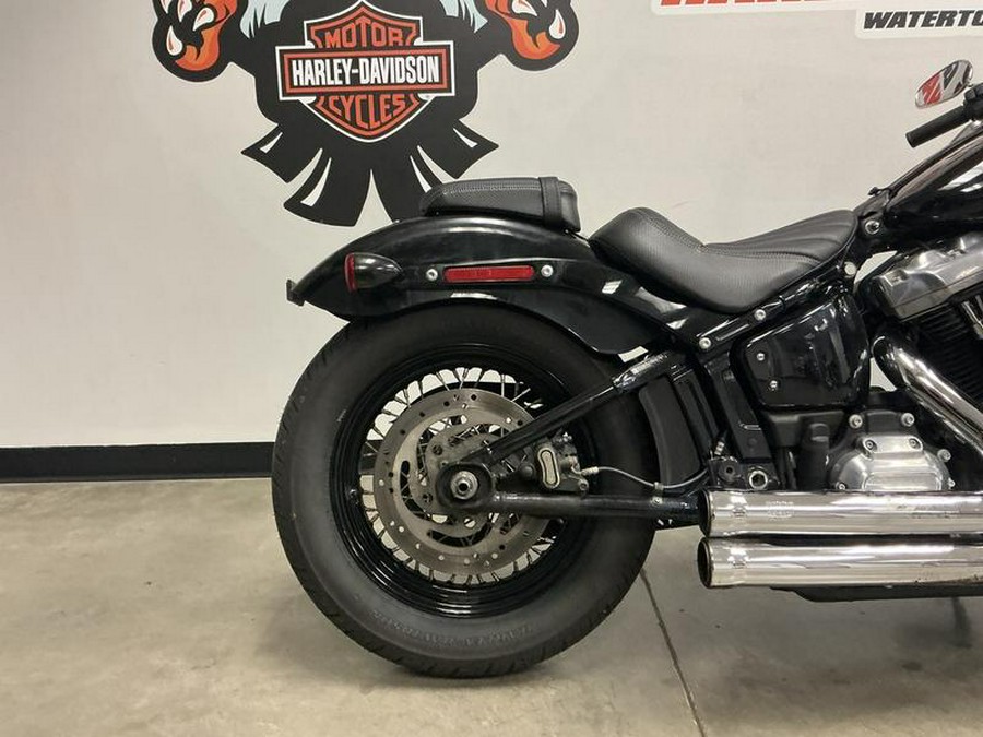 2018 Harley-Davidson® FLSL - Softail® Softail Slim®