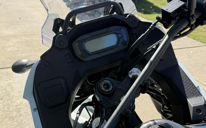 2025 Kawasaki KLR®650 Pearl Crystal White/Metallic Carbon Gray