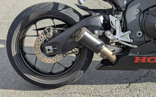 2017 Honda® CBR1000RA