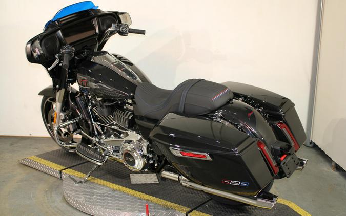 2026 Harley-Davidson Street Glide Grand American Touring FLHX