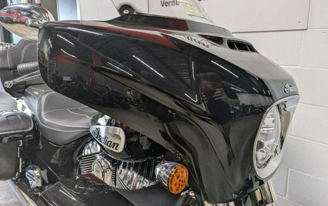 2025 Indian Roadmaster Limited W/Powerband Audio Black Metall