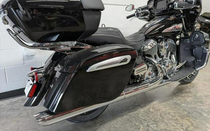 2025 Indian Roadmaster Limited W/Powerband Audio Black Metall