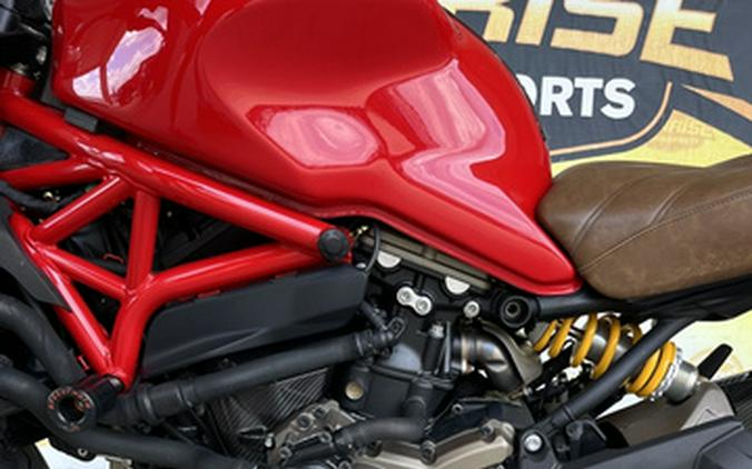 2015 Ducati Monster 821