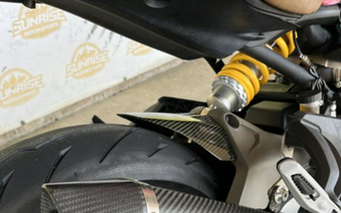2015 Ducati Monster 821