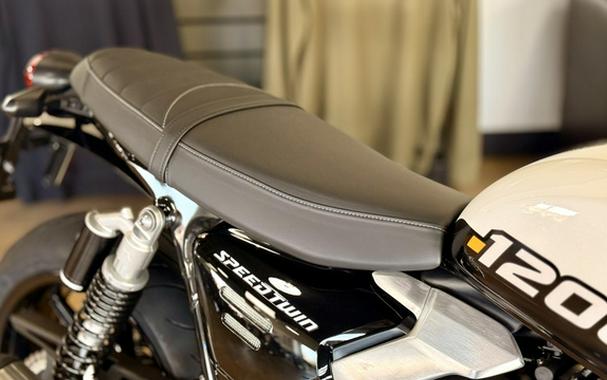 2025 Triumph Speed Twin 1200