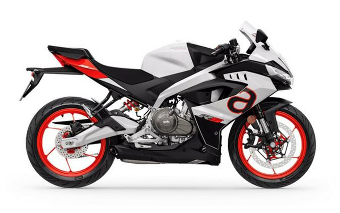 2025 Aprilia RS 457