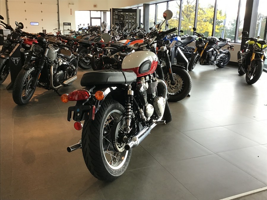 2025 Triumph Bonneville T120