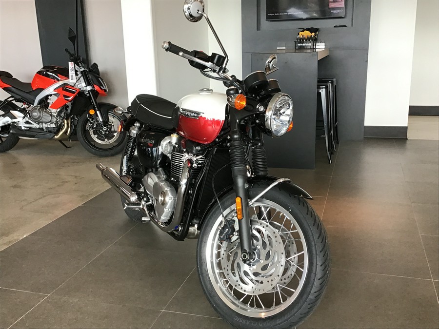 2025 Triumph Bonneville T120