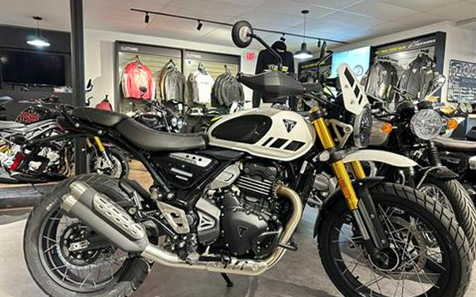2026 Triumph Scrambler 400 XC