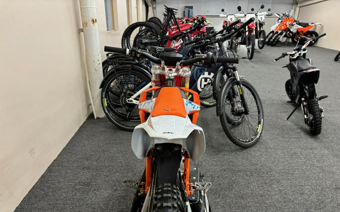 2024 KTM SX E 3