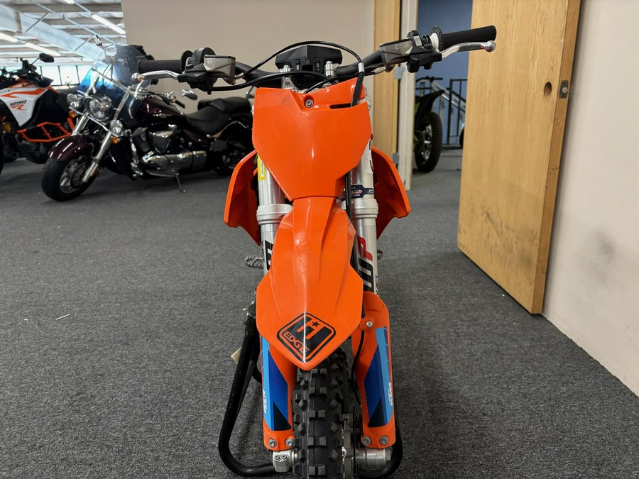 2024 KTM SX E 3