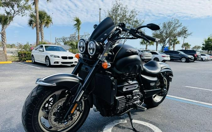 2018 Triumph Rocket III Roadster Matt Phantom Black