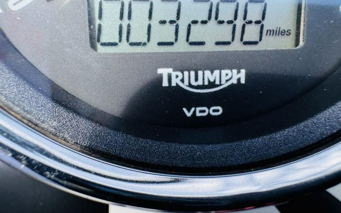 2018 Triumph Rocket III Roadster Matt Phantom Black