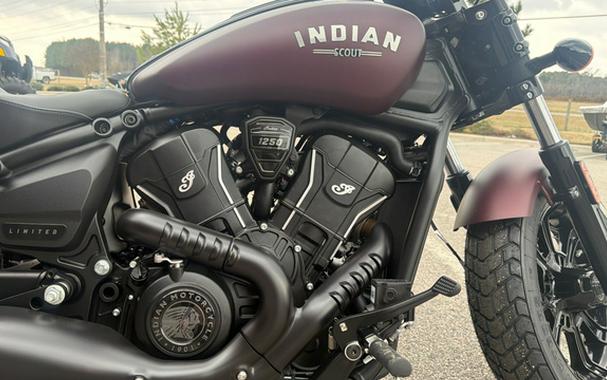 2026 Indian SCOUT BOBBER LIMITED W/ TECH