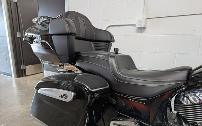 2025 Indian Roadmaster Limited W/Powerband Audio Black Metall