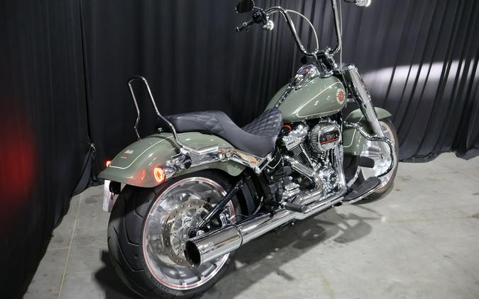 2021 Softail Fat Boy 114 - Harley-Davidson®