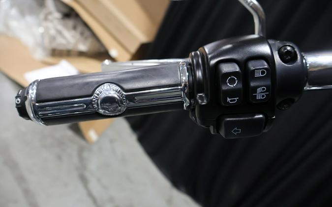 2021 Softail Fat Boy 114 - Harley-Davidson®