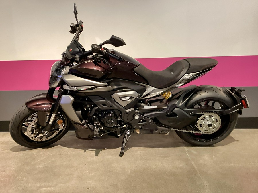 2026 Ducati XDiavel V4