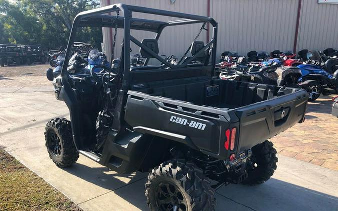 2024 Can-Am Defender DPS HD10 Timeless Black