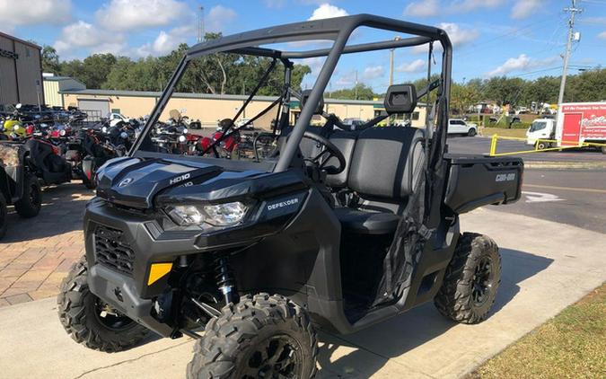 2024 Can-Am Defender DPS HD10 Timeless Black