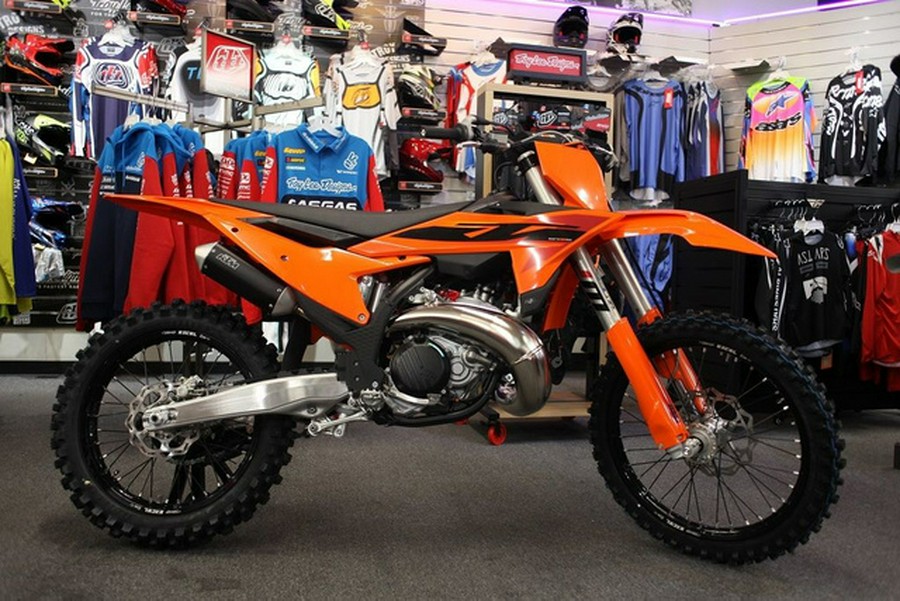 2025 KTM SX 300