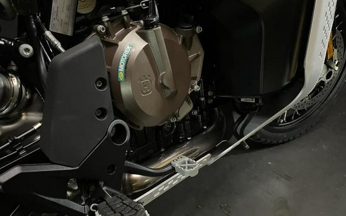 2024 Husqvarna® Norden 901 Expedition